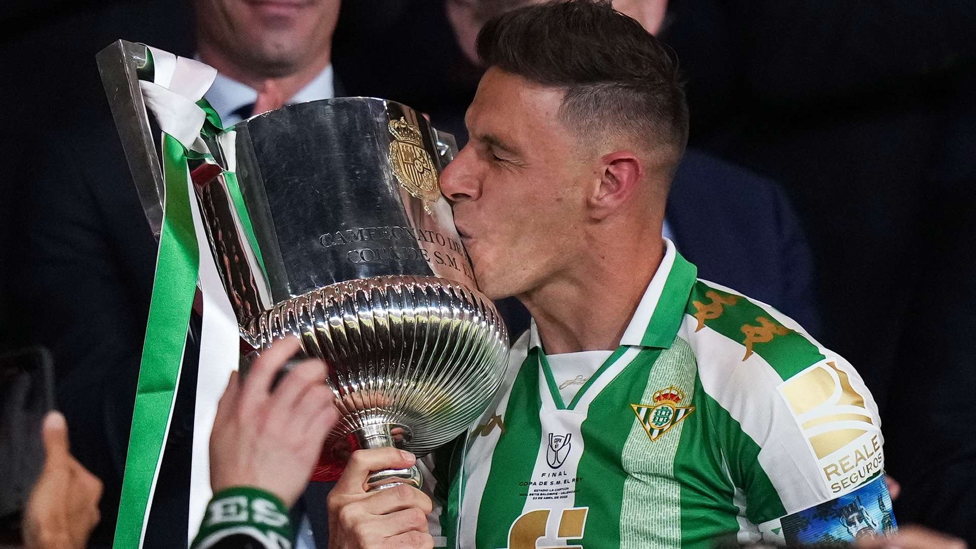 末节爆发！SGA狂砍33分8板，雷霆豪取7连胜！